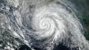 Cyclone Amfan: Powerful Amfan cyclone, speed reaches 200 Kmph in the region, high alert(SUPER CYCLONE)